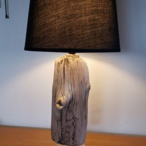 Lampe en bois flotté naturelle