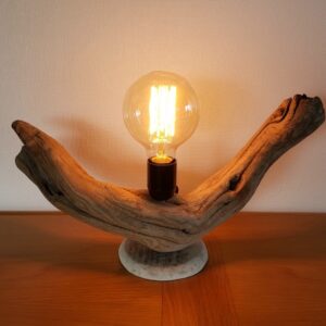 Lampe en bois flotté jolie forme naturelle