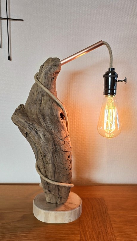 Lampe en bois