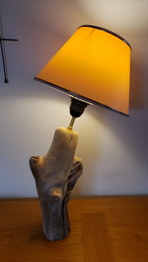 Lampe penchee