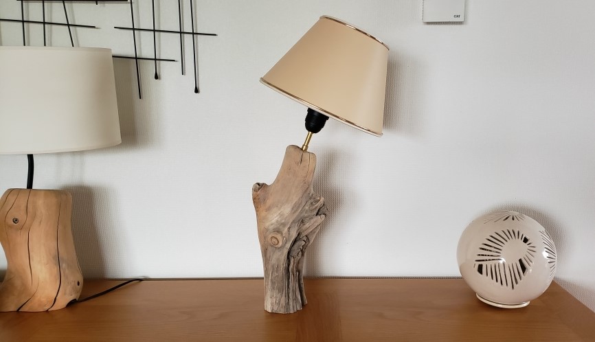 Lampe penchee